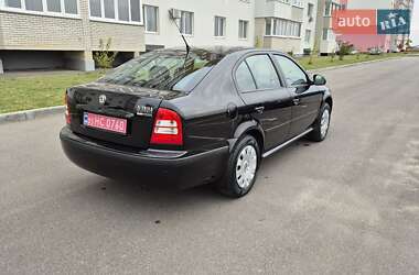 Ліфтбек Skoda Octavia 2010 в 
