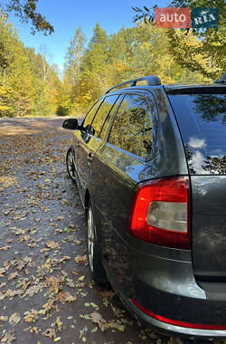 Універсал Skoda Octavia 2011 в 