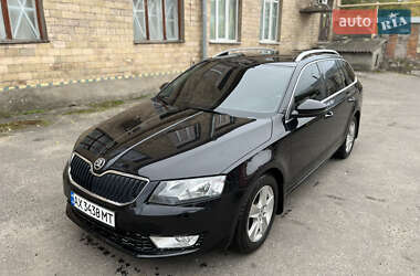 Універсал Skoda Octavia 2015 в Харкові