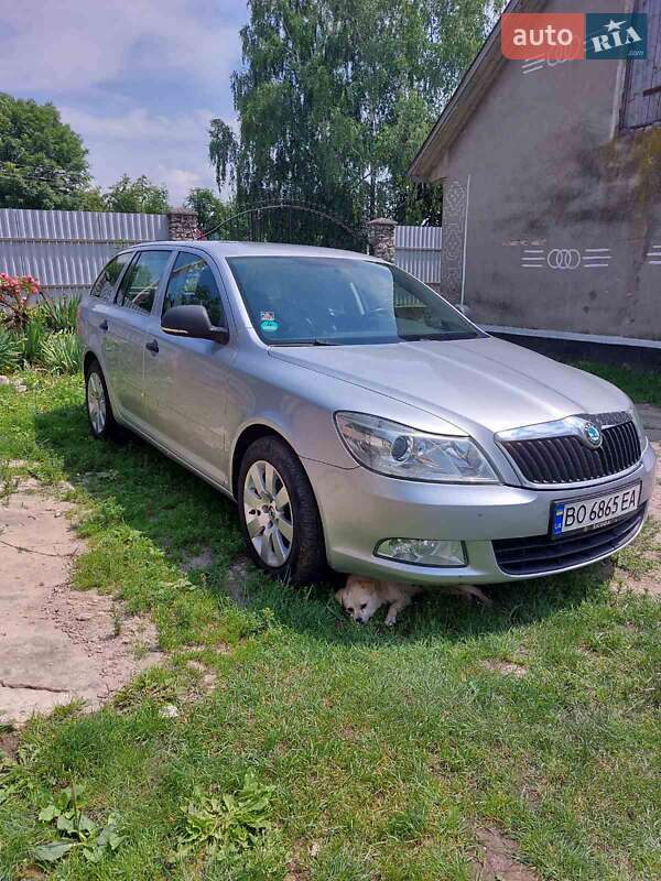 Универсал Skoda Octavia 2013 в Кременце фото Универсал Skoda Octavia 2013 в Кременце
