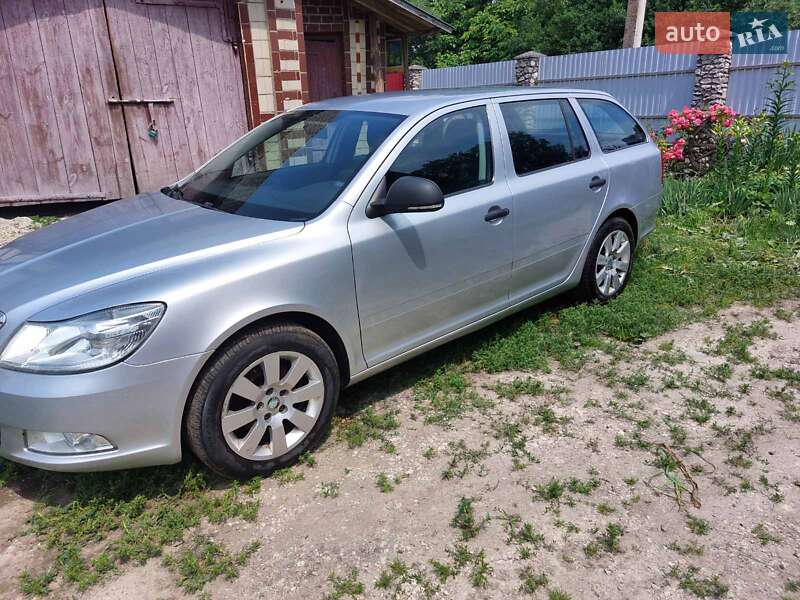 Универсал Skoda Octavia 2013 в Кременце фото 20 Универсал Skoda Octavia 2013 в Кременце