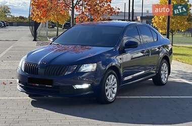 Лифтбек Skoda Octavia 2017 в Мукачево