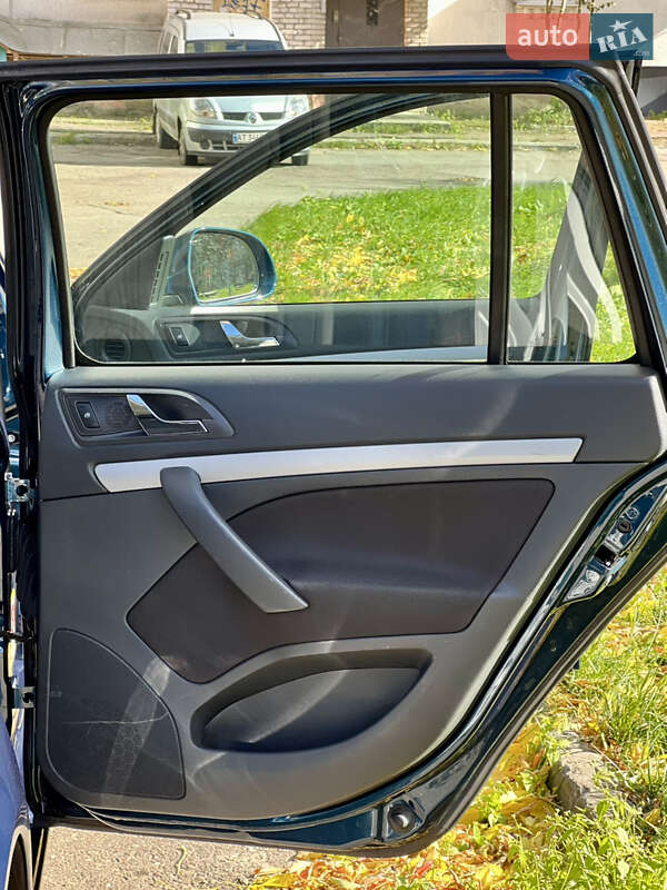 Универсал Skoda Octavia 2011 в Калуше