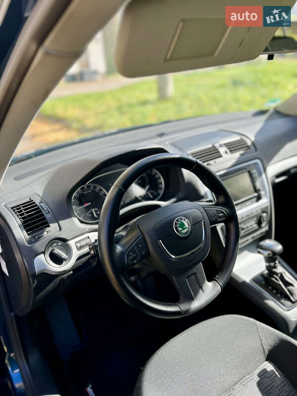Универсал Skoda Octavia 2011 в Калуше