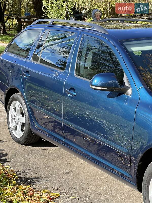 Универсал Skoda Octavia 2011 в Калуше