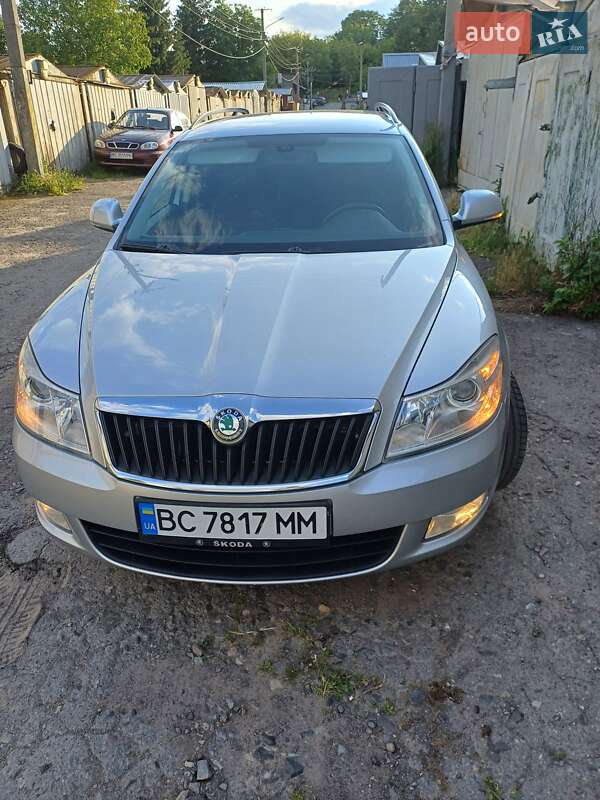 Skoda Octavia 2011