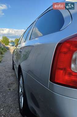Универсал Skoda Octavia 2011 в 