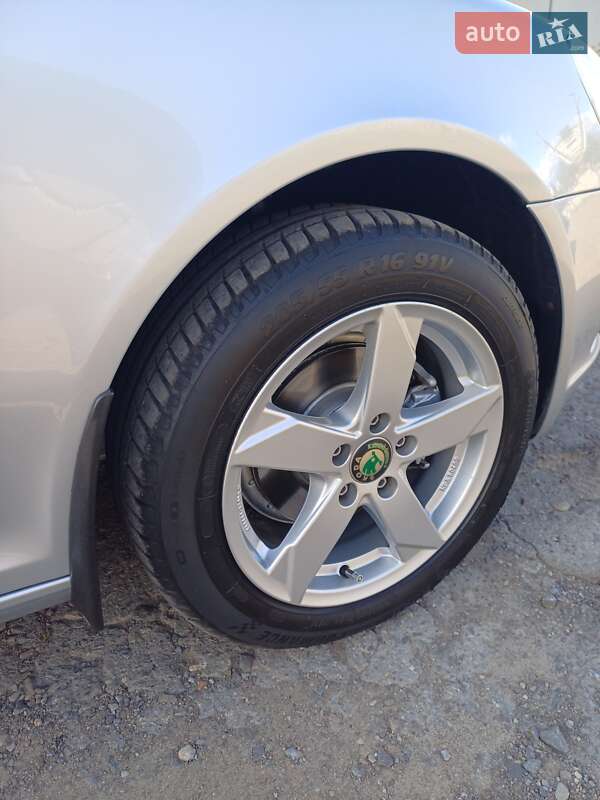 Універсал Skoda Octavia 2011 в Львові