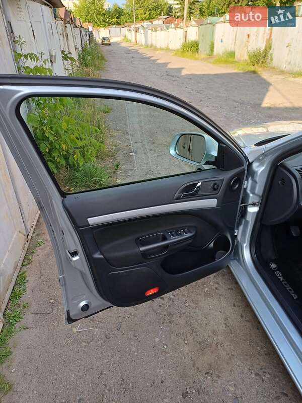 Універсал Skoda Octavia 2011 в Львові