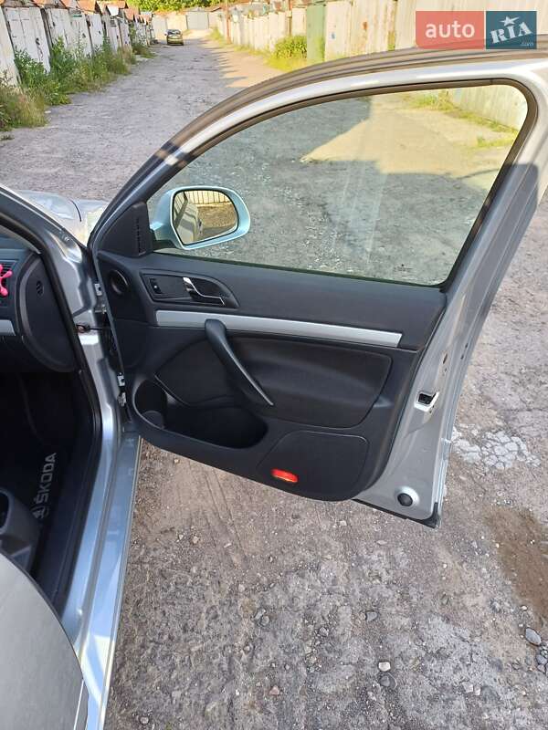 Універсал Skoda Octavia 2011 в Львові