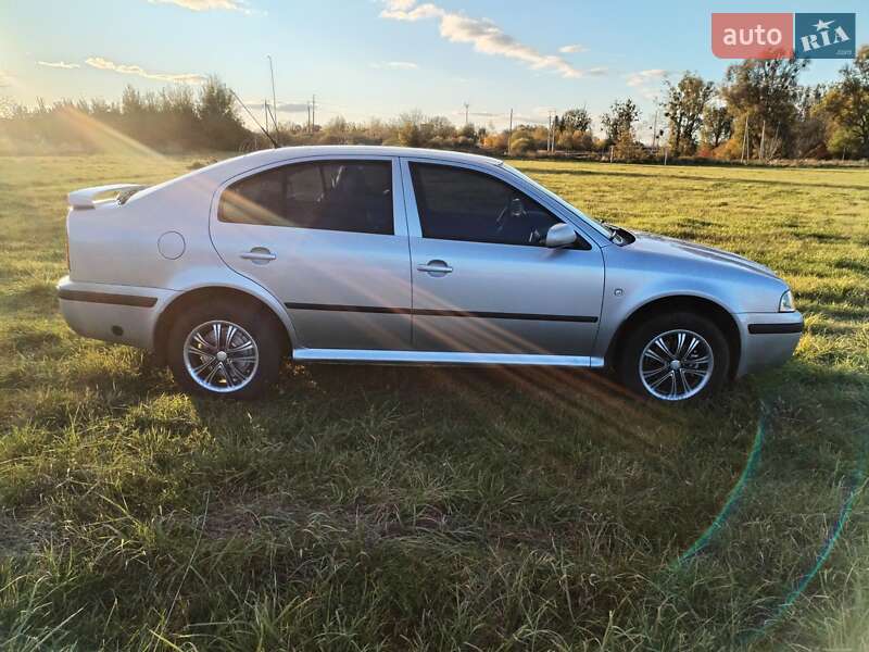 Ліфтбек Skoda Octavia 2006 в Шептицькому