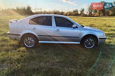Лифтбек Skoda Octavia 2006 в 