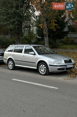 Универсал Skoda Octavia 2004 в Львове