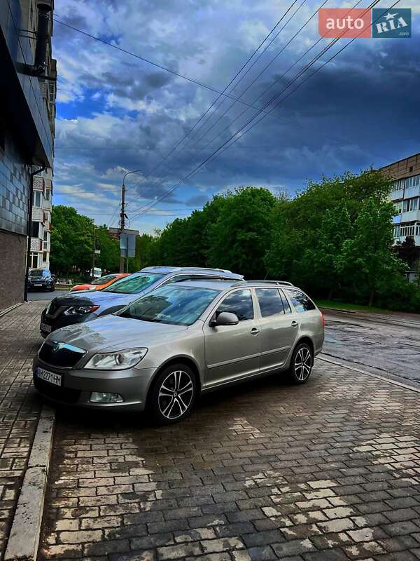 Skoda Octavia 2011