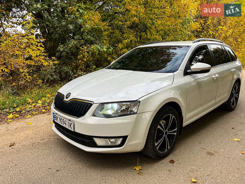 Универсал Skoda Octavia 2013 в Дубно