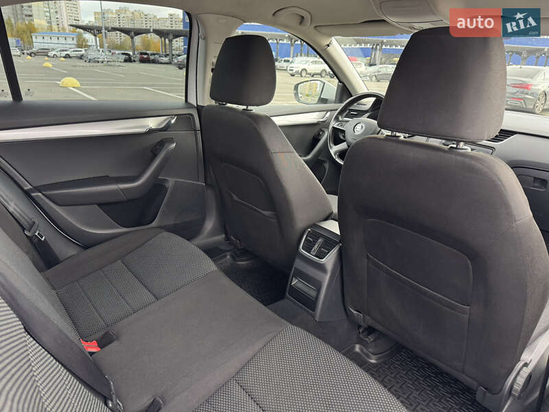 Лифтбек Skoda Octavia 2014 в Киеве фото 14 Лифтбек Skoda Octavia 2014 в Киеве