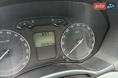 Универсал Skoda Octavia 2009 в 