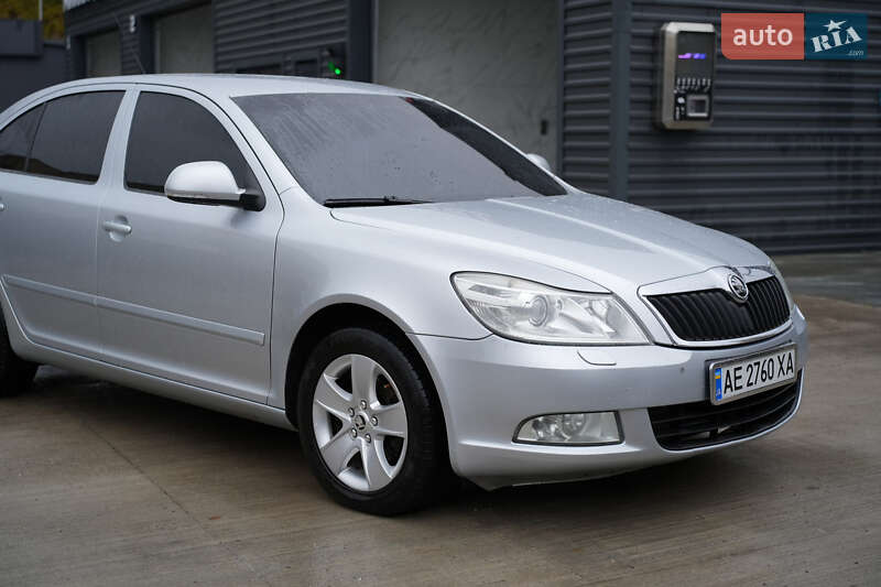 Ліфтбек Skoda Octavia 2010 в Дніпрі фото 7 Ліфтбек Skoda Octavia 2010 в Дніпрі