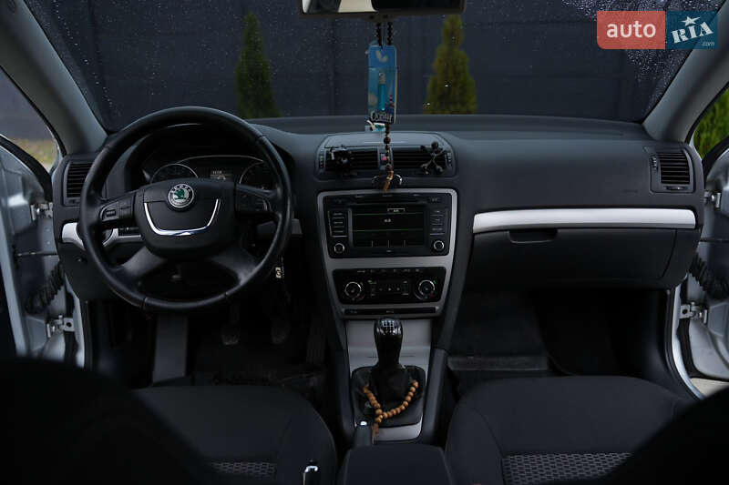 Ліфтбек Skoda Octavia 2010 в Дніпрі фото 15 Ліфтбек Skoda Octavia 2010 в Дніпрі