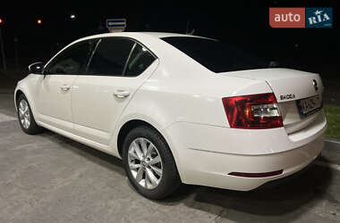 Ліфтбек Skoda Octavia 2017 в 