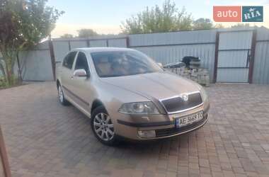 Лифтбек Skoda Octavia 2004 в Днепре