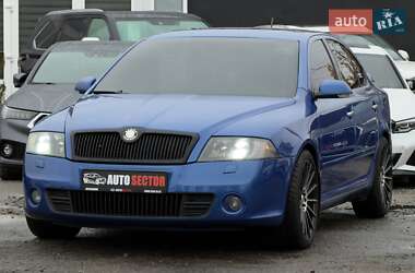Лифтбек Skoda Octavia 2006 в 