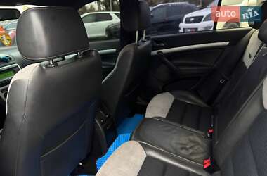 Лифтбек Skoda Octavia 2006 в 