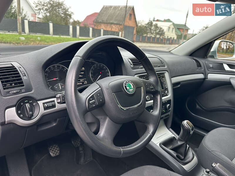 Универсал Skoda Octavia 2012 в Виннице