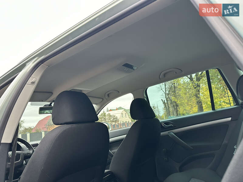 Универсал Skoda Octavia 2012 в Виннице