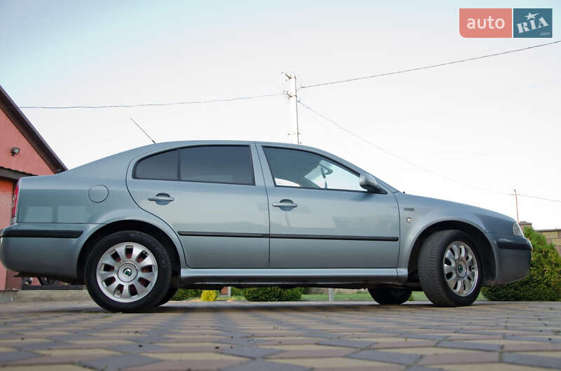 Лифтбек Skoda Octavia 2004 в Нежине
