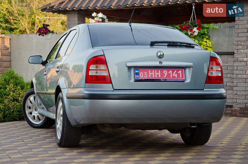 Лифтбек Skoda Octavia 2004 в Нежине