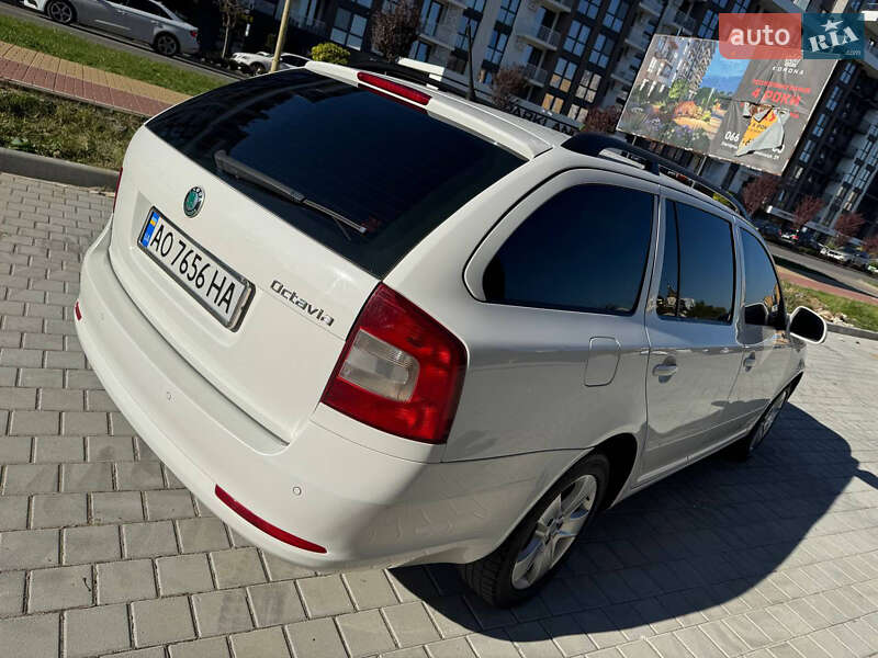 Универсал Skoda Octavia 2011 в Ужгороде фото 11 Универсал Skoda Octavia 2011 в Ужгороде