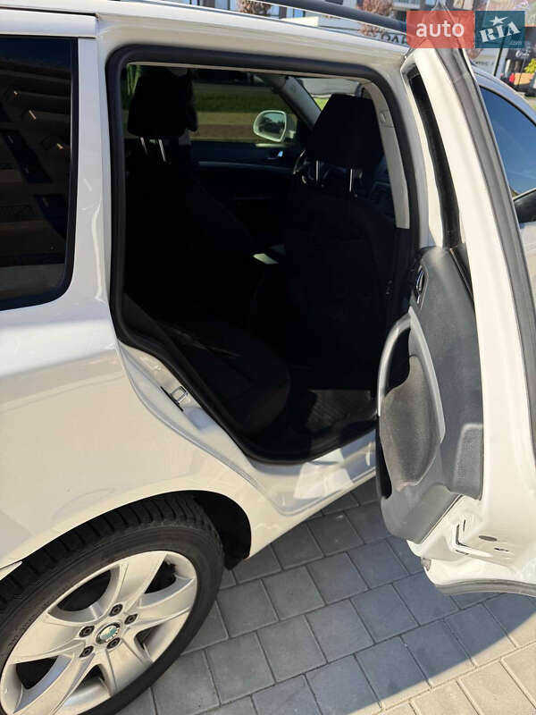 Универсал Skoda Octavia 2011 в Ужгороде фото 31 Универсал Skoda Octavia 2011 в Ужгороде