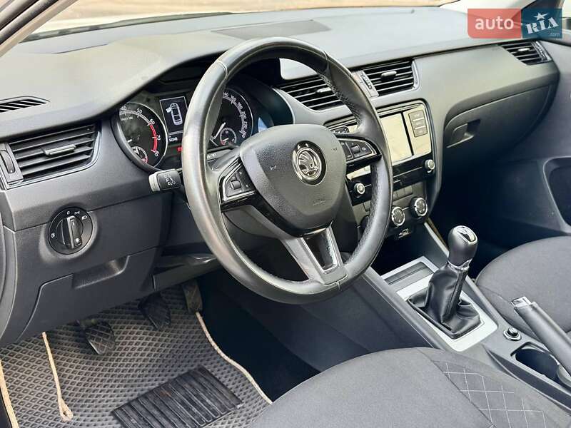 Лифтбек Skoda Octavia 2019 в Киеве
