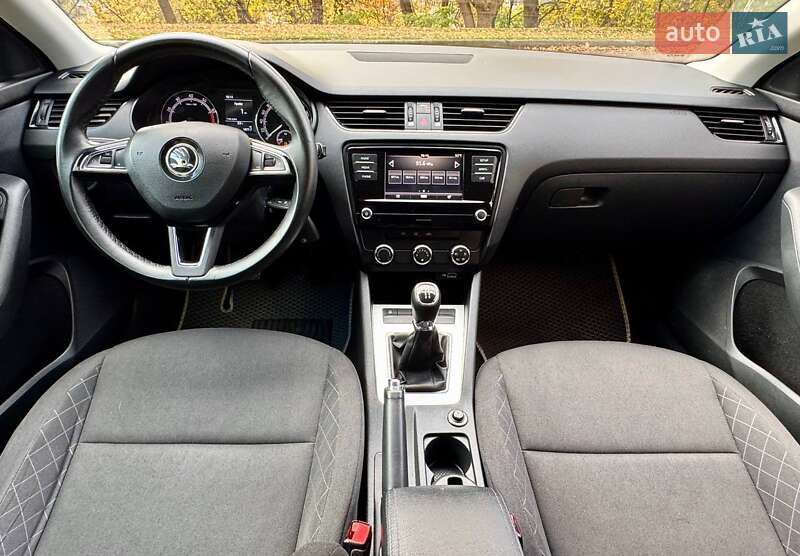 Лифтбек Skoda Octavia 2019 в Киеве