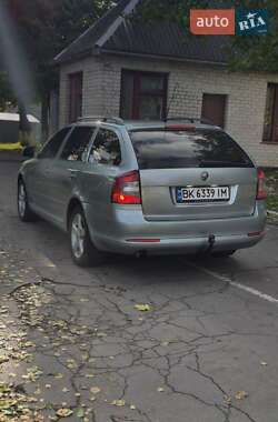 Универсал Skoda Octavia 2009 в 
