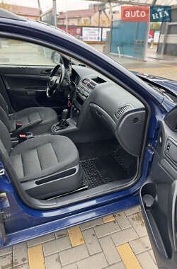 Універсал Skoda Octavia 2012 в  фото 12 Універсал Skoda Octavia 2012 в