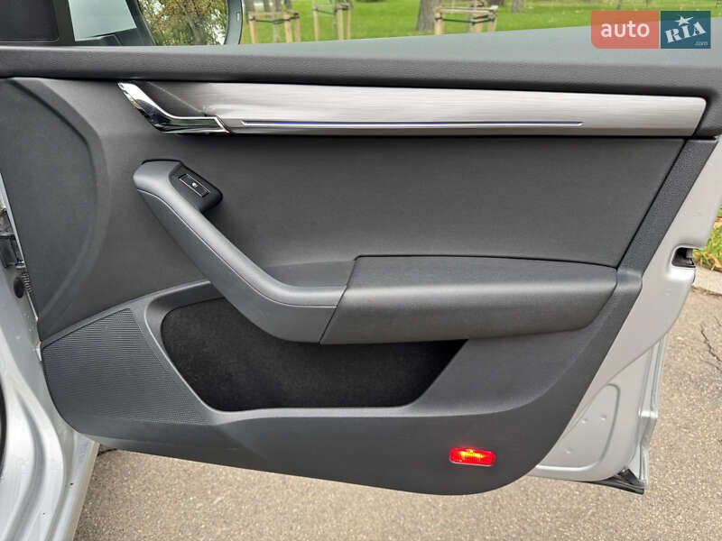 Універсал Skoda Octavia 2019 в Києві