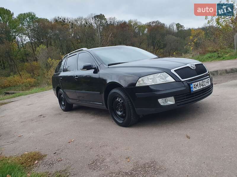 Універсал Skoda Octavia 2008 в Житомирі