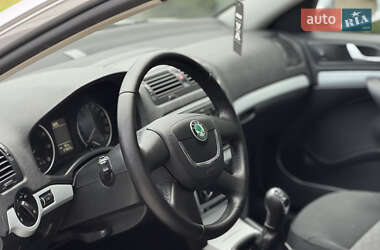 Универсал Skoda Octavia 2009 в 