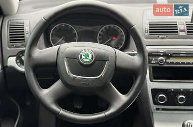 Универсал Skoda Octavia 2009 в 