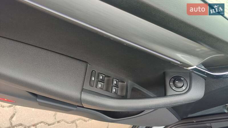 Універсал Skoda Octavia 2017 в Києві фото 18 Універсал Skoda Octavia 2017 в Києві