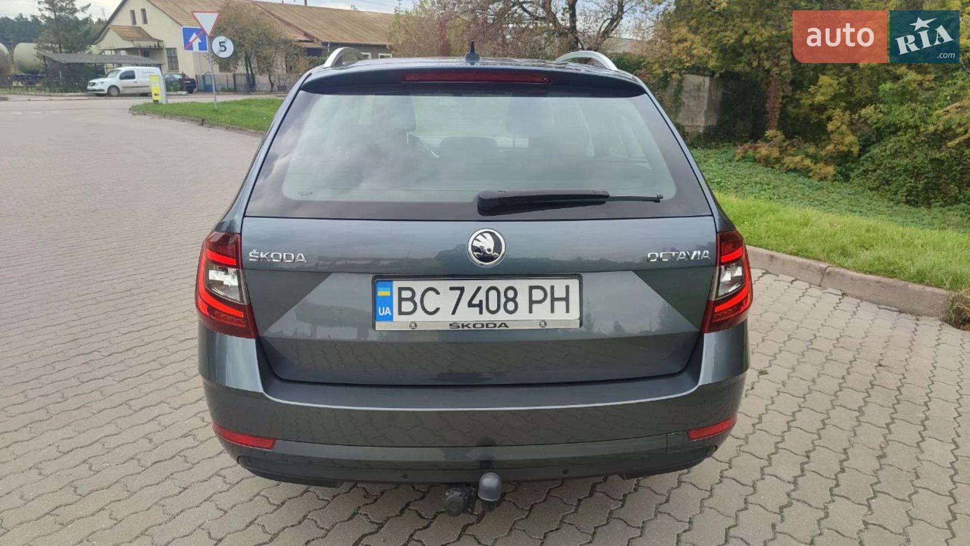 2017 Skoda Octavia - мініатюра 35