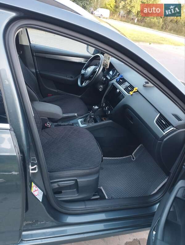 Універсал Skoda Octavia 2017 в Києві фото 51 Універсал Skoda Octavia 2017 в Києві