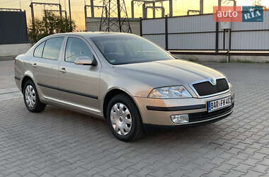 Ліфтбек Skoda Octavia 2004 в Рожище