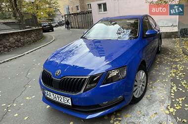 Лифтбек Skoda Octavia 2019 в Киеве