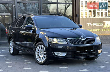 Универсал Skoda Octavia 2015 в Ужгороде