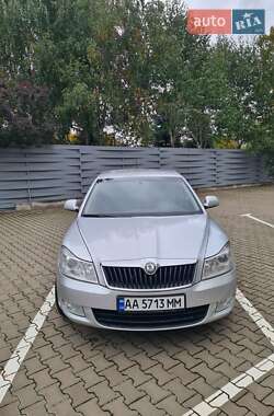 Лифтбек Skoda Octavia 2011 в 