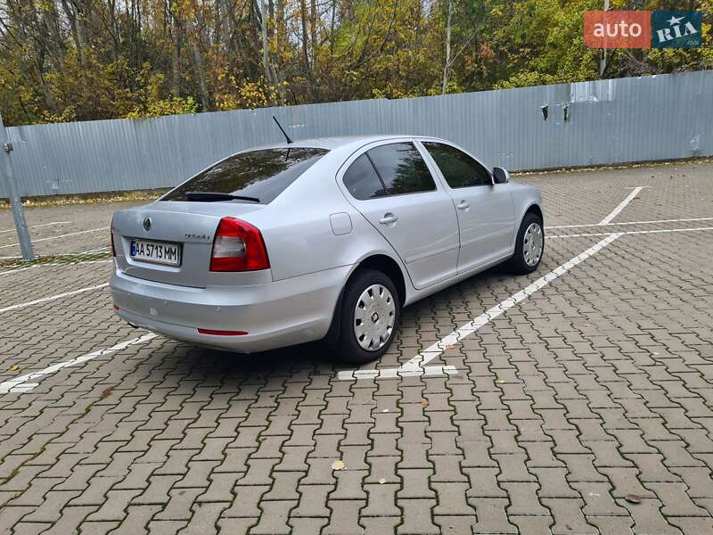 Ліфтбек Skoda Octavia 2011 в Києві фото 13 Ліфтбек Skoda Octavia 2011 в Києві