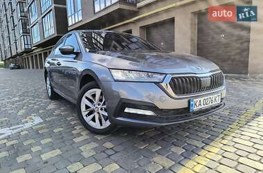 Лифтбек Skoda Octavia 2023 в Виннице